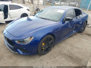 Maserati Ghibli III 2023 Maserati Ghibli Modena 2023 3.0l 3.0 Benzyna 424KM, zdjęcie 1