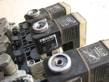 Клапанный остров Bosch Rexroth Valves 0820024126