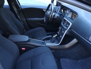 Volvo V40 II Hatchback 2.0 D3 150KM 2015 Volvo V40 Cross Country 2.0 D3, Salon Polska, zdjęcie 8