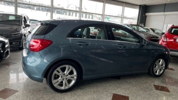 Mercedes Klasa A W176 Hatchback 5d 1.6 180 BlueEFFICIENCY 122KM 2014 Mercedes-Benz Klasa A Niepowtarzalny wyglad oraz stan Automat Ledy MOZLIWA, zdjęcie 14