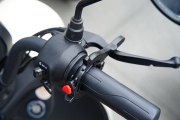 МОТОЦИКЛ АВТОМАТИЧЕСКИЙ КРУИЗ-КОНТРОЛЬ ДЛЯ ГАЗА РУЧКА ROLLGAZ АВТОМАГИСТРАЛЬ