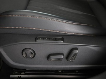 Cupra Formentor Crossover PHEV 1.4 e-HYBRID 245KM 2022 Cupra Formentor PHEV DSG full LED 245KM, zdjęcie 39