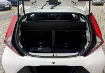 Toyota Aygo II Hatchback 3d Facelifting 1.0 VVT-i 72KM 2019 Toyota Aygo 1,0 72KM Klimatyzacja Benzyna 72KM, zdjęcie 23