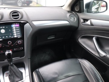 Ford Mondeo IV Kombi 2.2 Duratorq TDCi DPF 200KM 2013 Ford Mondeo 2.2 TDCi, Salon Polska, 197 KM, zdjęcie 7