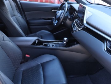 Toyota C-HR I Crossover Facelifting 2.0 Hybrid Dynamic Force 184KM 2020 Toyota C-HR 2.0 Hybrid, Salon Polska, Serwis ASO, zdjęcie 8