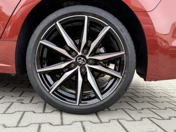 Toyota Corolla XII TS Kombi Facelifting 1.8 Hybrid 140KM 2026 Od ręki - GR Sport 1.8 Hybrid 140KM | Podgrzewane fotele!, zdjęcie 15