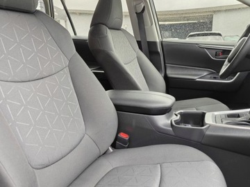 Toyota RAV4 V SUV Facelifting 2.5 Hybrid  Dynamic Force 218KM 2025 Od ręki - Comfort 2.5 Hybrid 218KM | Tempomat adaptacyjny!, zdjęcie 11