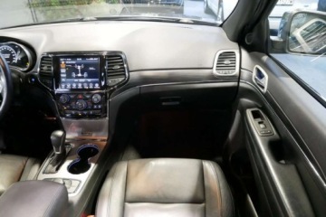 Jeep Grand Cherokee IV 2021 Jeep Grand Cherokee Limited 5.7 HEMI Hak 352KM Szyberdach 4x4 Skory Navi M, zdjęcie 16