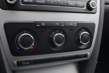 Skoda Octavia II Kombi 1.4 TSI 122KM 2012 Skoda Octavia 1.4 TSI, Salon Polska, Klima, zdjęcie 15