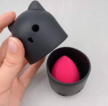 ETUI DO BLENDERA NA GĄBKĘ DO MAKIJAŻU OCHRONNE SILIKONOWE BEAUTY BLENDER CZ