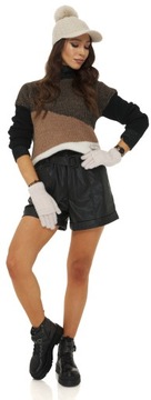 КЕПКА BILLOW с помпоном, плотная вязка, бежевый.