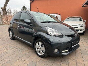 Toyota Aygo I Hatchback 5d Facelifting 1.0 VVT-i 68KM 2013 Toyota Aygo 2013-1.0 Benzyna Klima Alu, zdjęcie 1