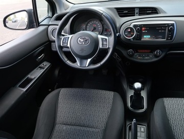 Toyota Yaris III Hatchback 5d Facelifting 1.0 VVT-i 69KM 2014 Toyota Yaris 1.0 VVT-i, 1. Właściciel, Klima, zdjęcie 6