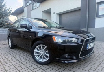 Mitsubishi 2015 Mitsubishi Lancer Mitsubishi Lancer 1.6 Invite 1.6 Benzyna 117KM, zdjęcie 1