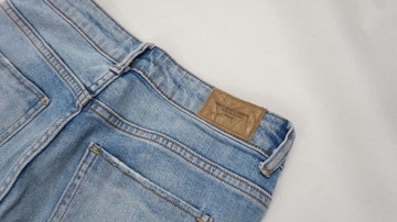 ZARA spodnie jeansy z dziurami haft r 32 k2