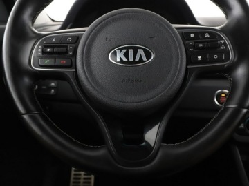 Kia Niro I Crossover 1.6 GDi Hybrid 141KM 2017 Kia Niro 1.6 PHEV Spirit Navi Tempomat Grzana, zdjęcie 20