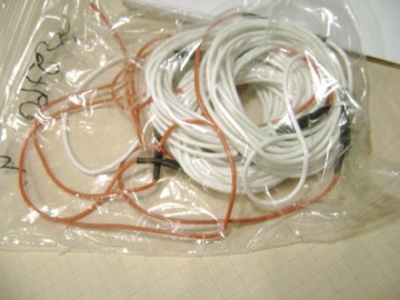 Гибкий нагревательный кабель катушка 12V 24W 3mb