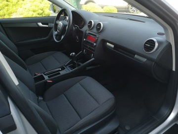 Audi A3 8P 2009 Audi A3 1.6 MPI 102KM SPORTBACK Klimatronic Isofix, zdjęcie 18