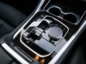 BMW X6 G06 SUV Facelifting 3.0 40d 352KM 2025 BMW X6 xDrive40d Sport Suv 3.0 (352KM) 2025, zdjęcie 11