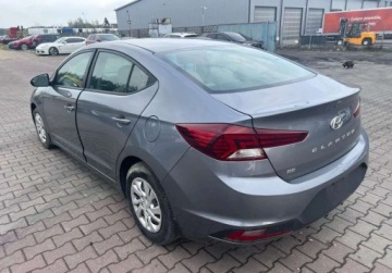 Hyundai Elantra VI 2019 Hyundai Elantra 2019 Elantra 2,0L AUTOMAT - w Polsce po oplatach i akcyzie, zdjęcie 1