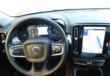 Volvo XC40 Crossover 2.0 D3 150KM 2020 Volvo XC 40 Skora Kamera Panorama Dach Model 2021r 2.0 Diesel 150KM, zdjęcie 17