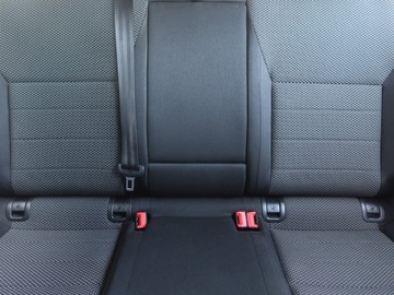 Skoda Octavia III Kombi 1.6 TDI CR DPF 110KM 2014 Skoda Octavia 1.6 TDI, Salon Polska, Klima, zdjęcie 9