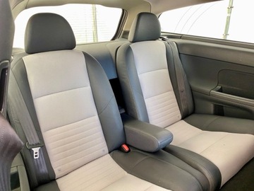 Volvo C30 Hatchback 3d 1.6 D DRIVe 109KM 2008 Volvo C30 https:youtu.bev1s6yTw2U9c 1.6 Diesel 110KM, zdjęcie 16