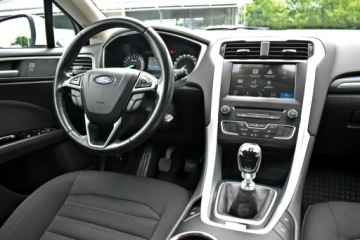 Ford Mondeo V Sedan 1.5 EcoBoost 165KM 2018 Ford Mondeo Bezwypadkowy / Salon Polska, zdjęcie 13