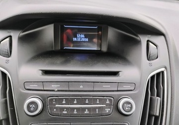 Ford Focus III Sedan Facelifting 1.6 Ti-VCT 105KM 2017 Ford Focus 2017r, 1.6LPG, Uszkodzony tyl. Jezdzi. VAT 23 1.6 BenzynaLPG, zdjęcie 12