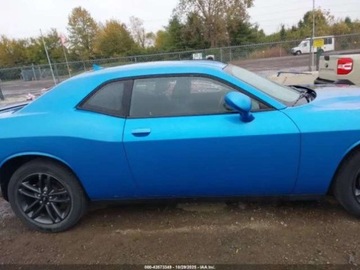 Dodge Challenger III 2018 Dodge Challenger 3.6 V6 305 KM Pentastar, 4x4, wersja SXT, skora, prosta n, zdjęcie 9