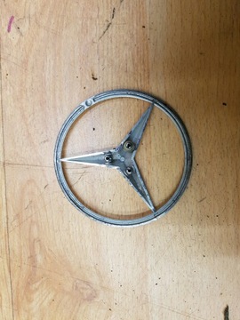 ZNAK ZNAKY LOGO MERCEDES W245
