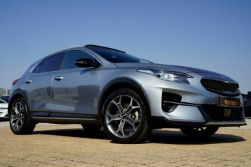 Kia XCeed Crossover 1.6 CRDi MHEV 136KM 2022 Kia XCeed PLATINUM skóra FUL LED nawi KAMERY, zdjęcie 3