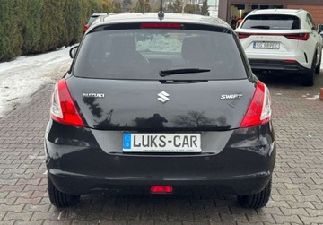 Suzuki Swift V Hatchback 3d Facelifting 1.2 VVT 94KM 2015 Suzuki Swift lift 1,2 94KM Klima Tempomat LED Bezwypadkowy Serwis Dla wyma, zdjęcie 2