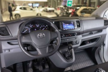 Toyota 2022 Toyota Proace Verso Kombi 2.0 D-4D Long 2.0 Diesel 145KM, zdjęcie 18