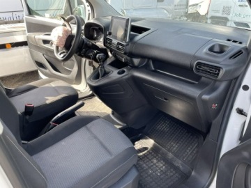 Toyota 2021 Toyota Proace City Verso Long 1.5 D-4D Business, zdjęcie 4