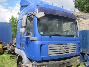 MAN TGL 12.210 KABINA.
