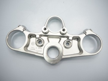ВЕРХНЯЯ ПОЛКА APRILIA TUONO V4 1000 11-16