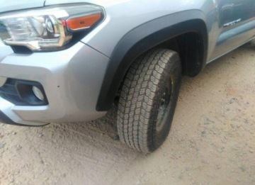 Toyota Tacoma II 2023 Toyota Tacoma 2023, 3.5L, 4x4, TRD OFF-ROAD, od ubezpieczalni 3.5 Benzyna, zdjęcie 2