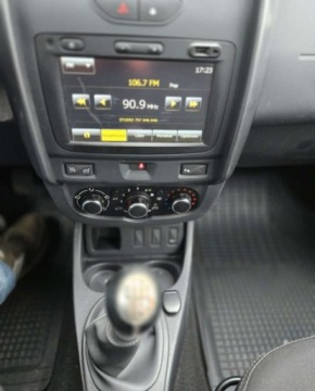 Dacia Duster I SUV Facelifting 1.2 TCe 125KM 2015 Dacia Duster Dacia Duster benzyna Nawigacja Klimatyzacja Tempomat 1.2, zdjęcie 8