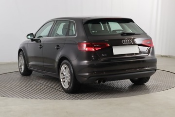 Audi A3 8V Hatchback 3d 1.4 TFSI 122KM 2014 Audi A3 1.4 TFSI, Salon Polska, Xenon, Bi-Xenon, zdjęcie 3
