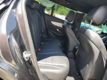 Mercedes GLC C254/X254 2022 Mercedes-Benz GLC 300 2022 2.0l 2.0 Benzyna 255KM, zdjęcie 11