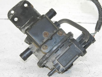 JEEP CHEROKEE KJ НАСОС УТЕЧКИ 04891416AB