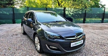 Opel Astra J Sports Tourer Facelifting 1.4 Turbo ECOTEC 120KM 2013 Opel Astra BENZYNA NAWIGACJA LIFT super okazja polecamy 1.4 120KM, zdjęcie 5