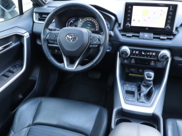 Toyota RAV4 IV MPV Facelifting 2.5 Hybrid 197KM 2018 Toyota RAV 4 2.5 Hybrid, Salon Polska, zdjęcie 6