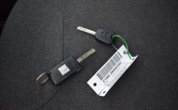 Citroen C3 II Hatchback facelifting 1.2 VTi 82KM 2016 Citroen C3 C3 II LIFT 1.2 Benzyna Automat, Klimatyzacja, Serwis, Parktronic, zdjęcie 18