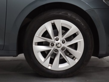 Skoda Octavia III Kombi Facelifting 2.0 TDI 150KM 2020 Skoda Octavia 2.0 TDI, Salon Polska, zdjęcie 14