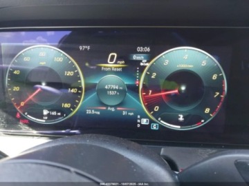 Mercedes Klasa E W213 2021 Mercedes-Benz Klasa E 350 2021 2.0 Benzyna 255KM, zdjęcie 10