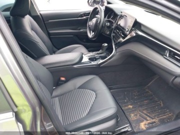 Toyota Camry IX 2022 Toyota Camry 2022 Toyota Camry SE Auto (Natl) 2.5 Benzyna 203KM, zdjęcie 6