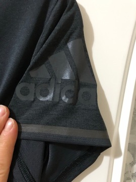 X7510 ЖЕНСКАЯ ФУТБОЛКА ADIDAS CLMC XXS для бега XXS