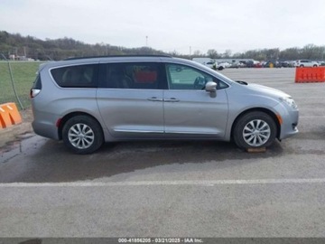 Chrysler Pacifica II 2017 Chrysler Pacifica 2017 CHRYSLER PACIFICA TOURING-L 3.6 Benzyna 287KM, zdjęcie 6